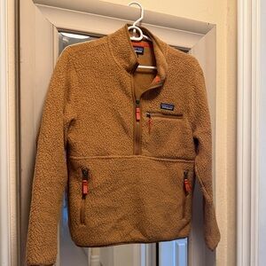 Patagonia women’s retro pile fleece sweater size small